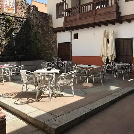Hospedium Rural Abadia De Yuste 5*