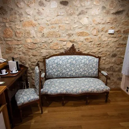 Otel Hospedium Rural Abadia De Yuste Cuacos De Yuste