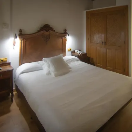 Hotel Hospedium Rural Abadia De Yuste Cuacos De Yuste