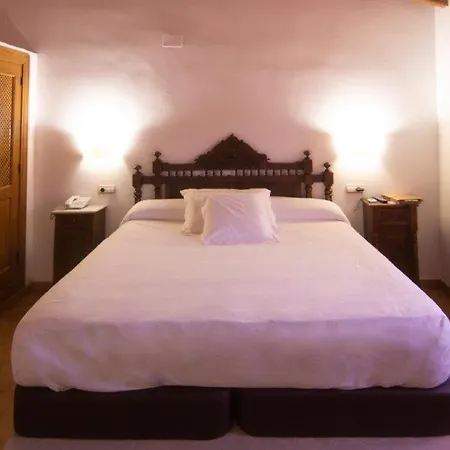 Hospedium Rural Abadia De Yuste ホテル 5*