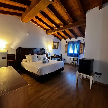 Hotel Hospedium Rural Abadia De Yuste