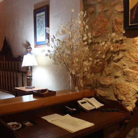 ホテル Hospedium Rural Abadia De Yuste クアコス・デ・ユステ