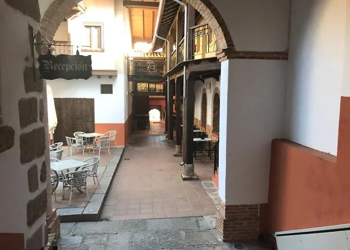 Hotel Hospedium Rural Abadia De Yuste