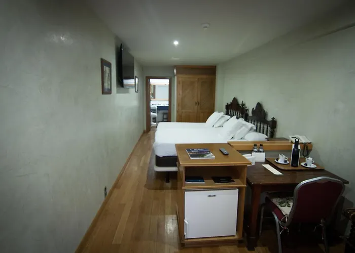 Hospedium Rural Abadia De Yuste Отель 5*