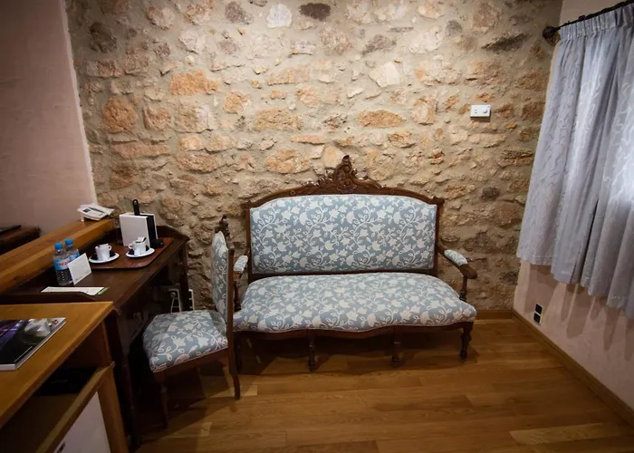 Hotel Hospedium Rural Abadía De Yuste Cuacos De Yuste