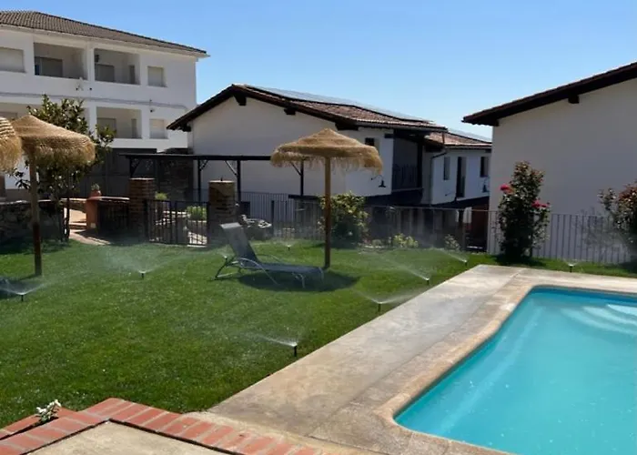 Hospedium Rural Abadía De Yuste Hotel