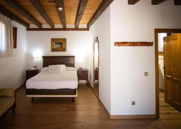 Hospedium Rural Abadia De Yuste Куакос-де-Юсте