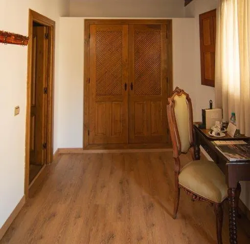 Hospedium Rural Abadia De Yuste Hotel