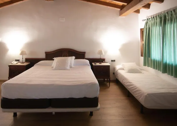 Hospedium Rural Abadia De Yuste Куакос-де-Юсте