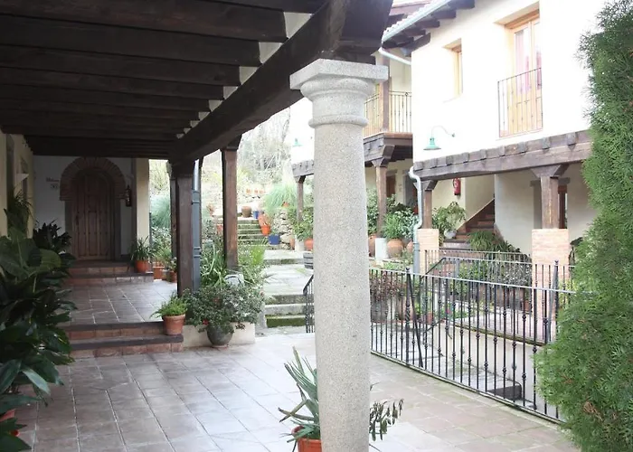 Hospedium Rural Abadía De Yuste Hotel Cuacos De Yuste