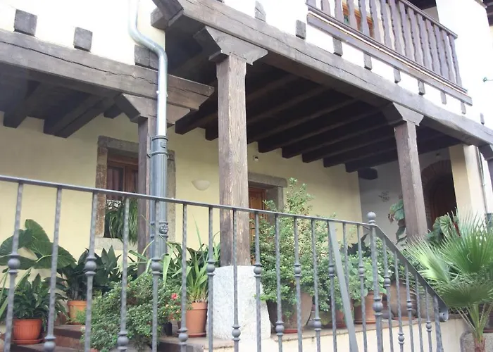 Hospedium Rural Abadia De Yuste Куакос-де-Юсте